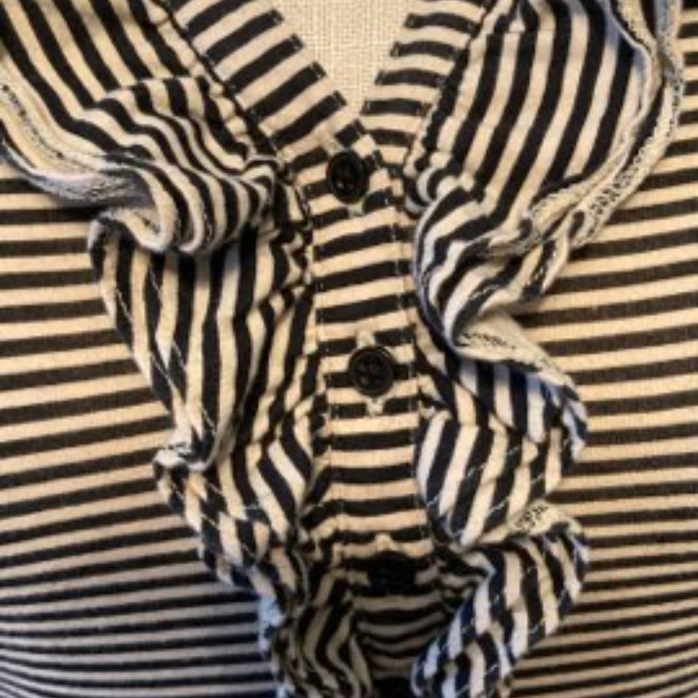 Loft Ruffle Front T-Shirt - Picture 3 of 8